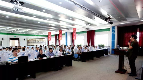 新疆交通運(yùn)輸協(xié)會(huì)首期BIM應(yīng)用技術(shù)交流培訓(xùn)班圓滿結(jié)束
